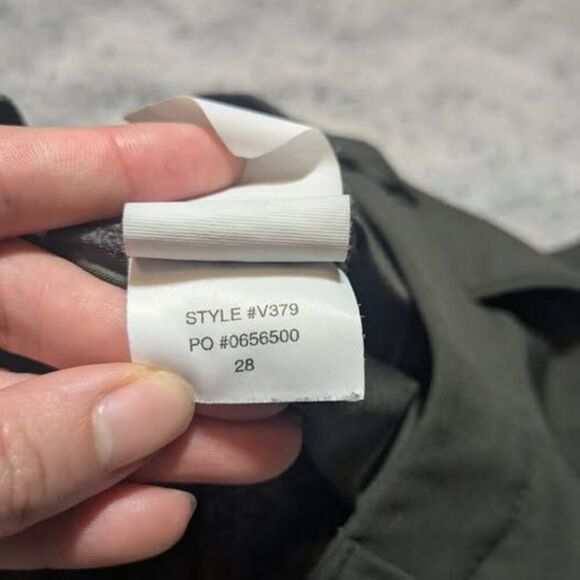 Vuori Men's Shorts Meta Chino Short Size 28 - Picture 4 of 7